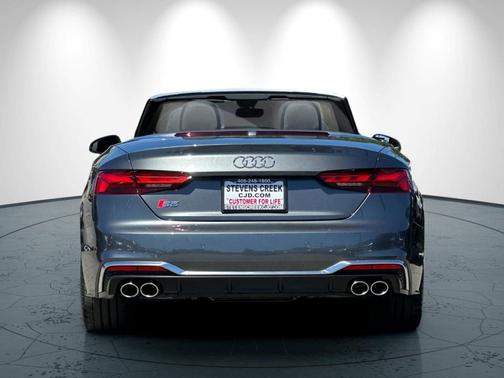 Daytona Gray Pearl Effect w/ Black Roof 2023 Audi S5 3.0T Prestige