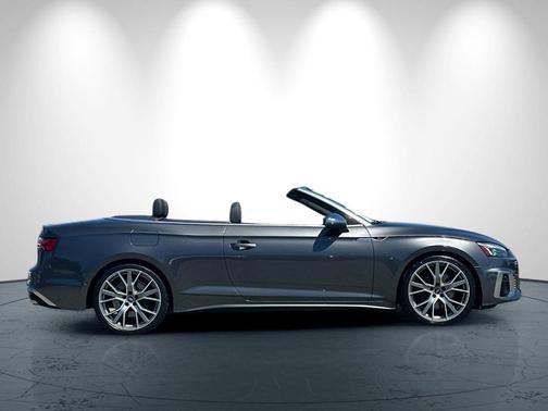 Daytona Gray Pearl Effect w/ Black Roof 2023 Audi S5 3.0T Prestige