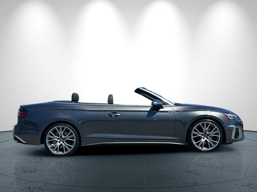 Daytona Gray Pearl Effect w/ Black Roof 2023 Audi S5 3.0T Prestige