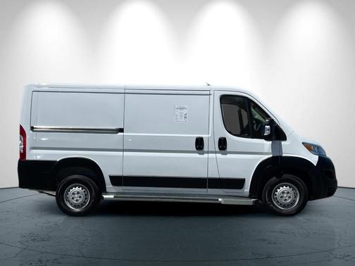 Bright White Clearcoat 2025 RAM ProMaster 2500 Base