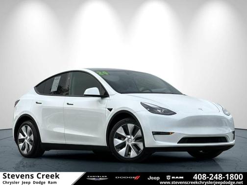 White 2024 Tesla Model Y Long Range