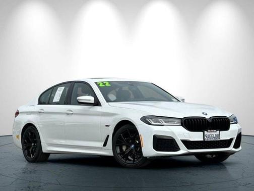 2022 BMW 530e 530e