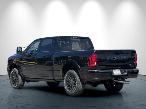 Diamond Black 2026 RAM 2500 Limited
