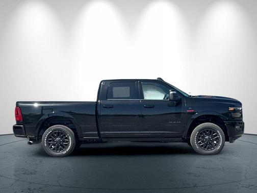 Diamond Black 2026 RAM 2500 Limited