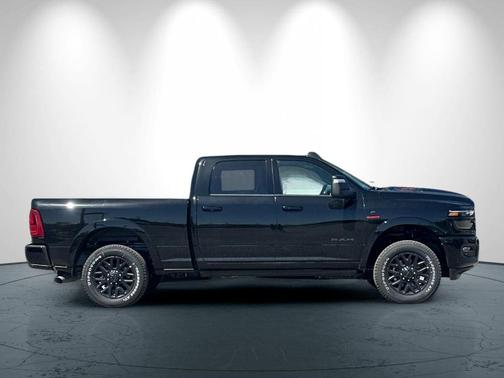 Diamond Black 2026 RAM 2500 Limited