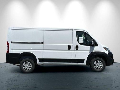 2024 RAM ProMaster 1500 Low Roof