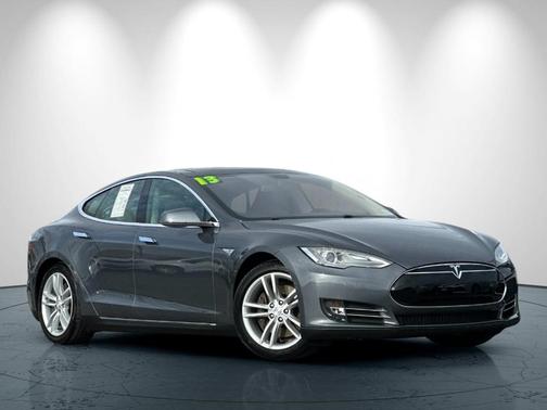 2013 Tesla Model S Performance