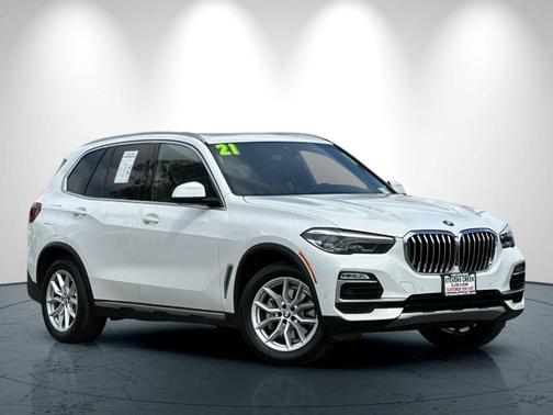 Alpine White 2021 BMW X5 sDrive40i