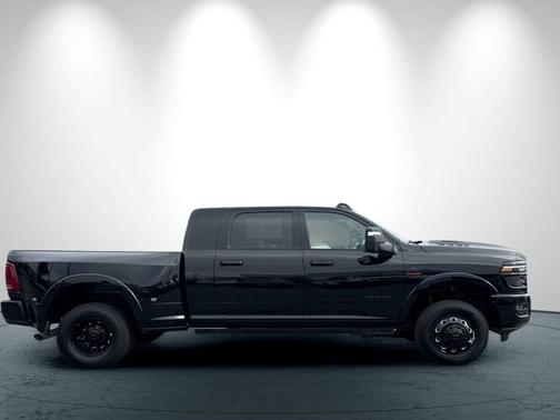 2025 RAM 3500 Limited