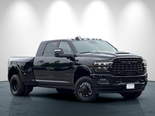 2025 RAM 3500 Limited