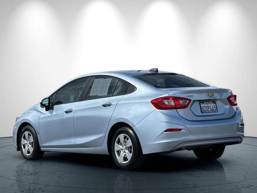 2017 Chevrolet Cruze LS