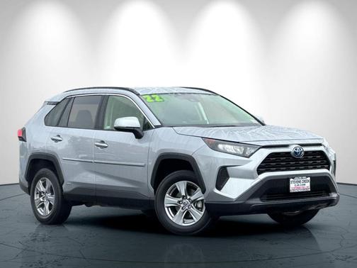 2022 Toyota RAV4 Hybrid LE