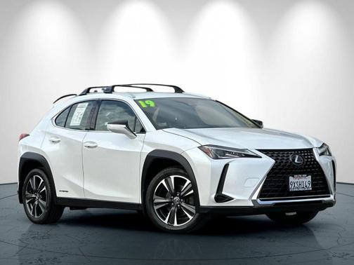 2019 Lexus UX 250h Luxury