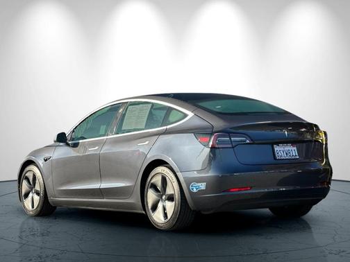 2020 Tesla Model 3 Standard