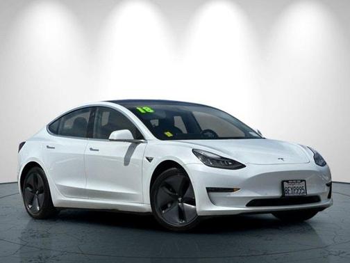 2018 Tesla Model 3 Long Range