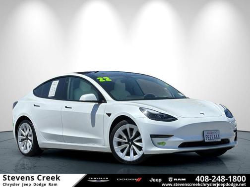 2022 Tesla Model 3 Long Range
