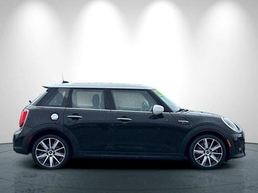 2022 MINI Hardtop Cooper S