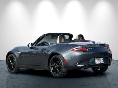 2016 Mazda MX-5 Miata Grand Touring