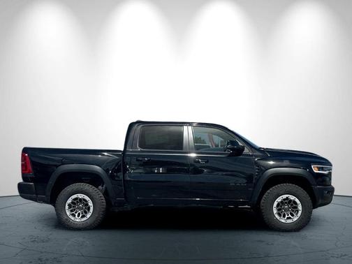Diamond Black 2026 RAM 1500 RHO