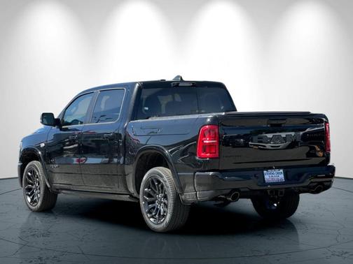 Diamond Black 2026 RAM 1500 Limited