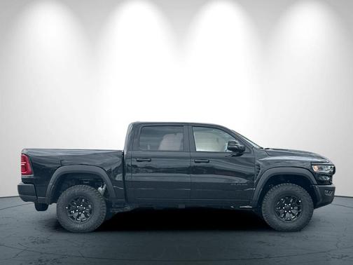 Diamond Black 2026 RAM 1500 RHO