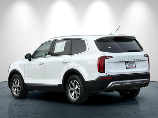 Glacial White Pearl 2022 Kia Telluride EX