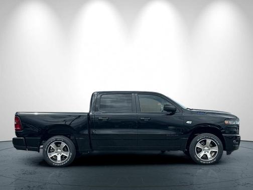 Diamond Black 2026 RAM 1500 Express