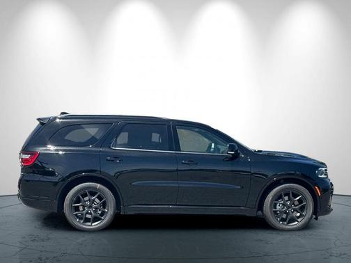 Black 2026 Dodge Durango GT HEMI V8
