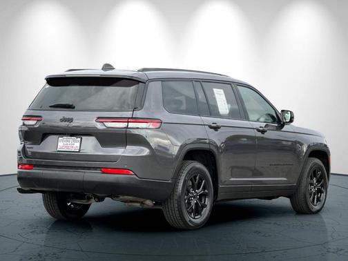 2024 Jeep Grand Cherokee L Laredo
