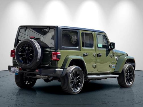 2022 Jeep Wrangler Unlimited 4xe Sahara