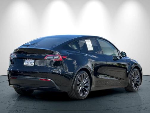 Black 2021 Tesla Model Y Performance