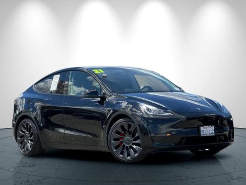 Black 2021 Tesla Model Y Performance