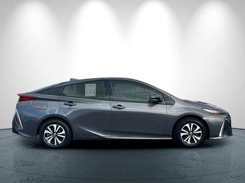 2017 Toyota Prius Prime Premium