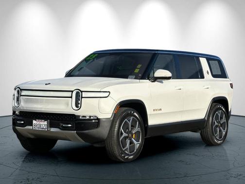 White 2023 Rivian R1S Adventure Quad Motor Large Pack