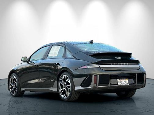 2023 Hyundai IONIQ 6 SEL