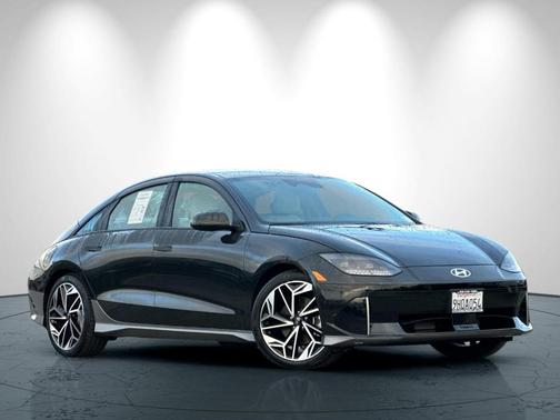2023 Hyundai IONIQ 6 SEL