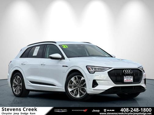 2021 Audi e-tron Premium Plus