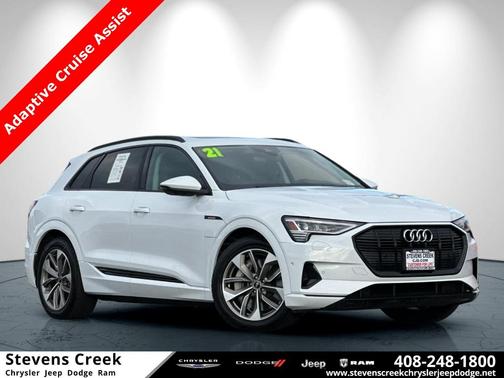 2021 Audi e-tron Premium Plus