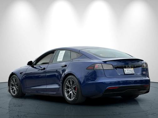 2023 Tesla Model S Plaid