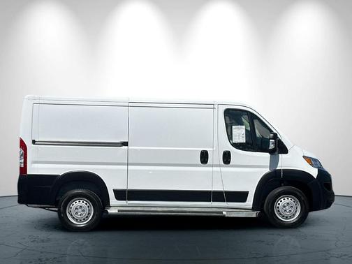 Bright White Clearcoat 2025 RAM ProMaster 2500 Base