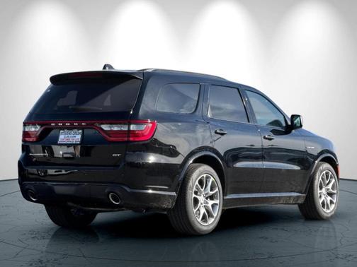 2026 Dodge Durango GT HEMI V8