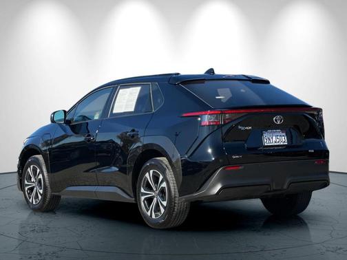 2024 Toyota bZ4X XLE