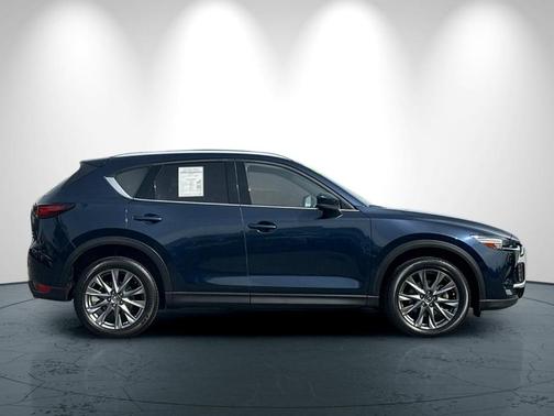 Deep Crystal Blue Mica 2021 Mazda CX-5 Signature