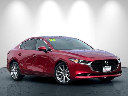2023 Mazda Mazda3 FWD w/Preferred Package