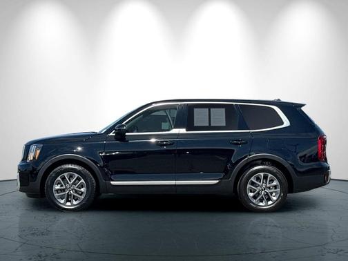 2024 Kia Telluride LX