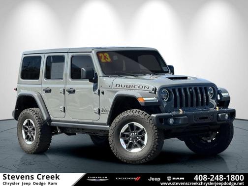 Sting Gray Clearcoat 2023 Jeep Wrangler Rubicon 392