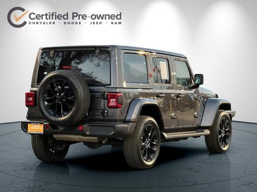 2025 Jeep Wrangler 4xe Sahara