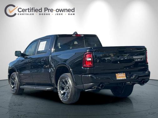 Diamond Black 2026 RAM 1500 Big Horn/Lone Star