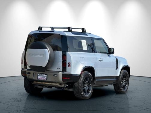 2021 Land Rover Defender 90 X-Dynamic S