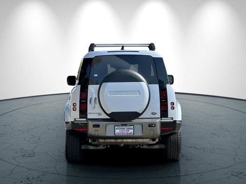 2021 Land Rover Defender 90 X-Dynamic S